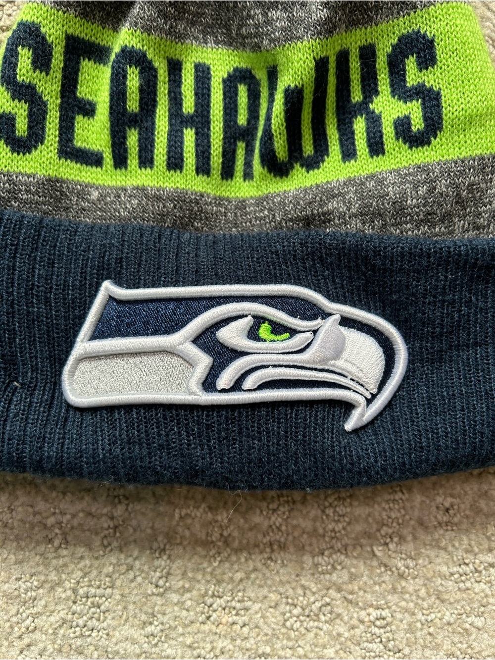 New Era SEATTLE SEAHAWKS Blue/Gray NFL FOOTBALL BEANIE Winter Cap Team Fan Hat - Picture 4 of 9